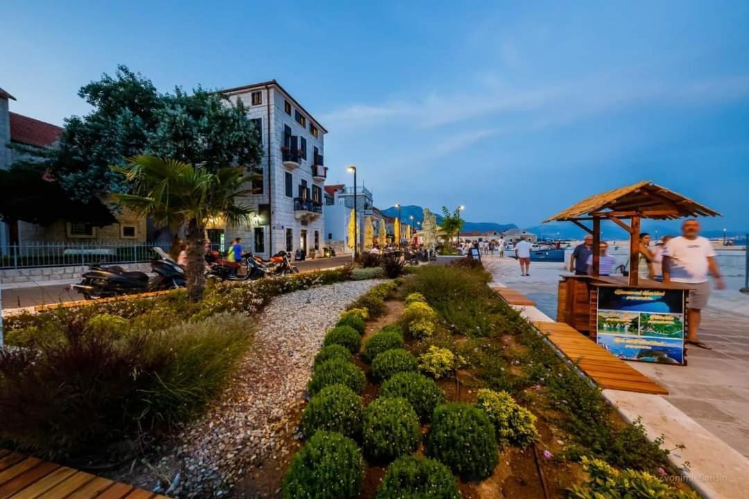 Modern Apartment Near Split & Trogir Kaštela Εξωτερικό φωτογραφία