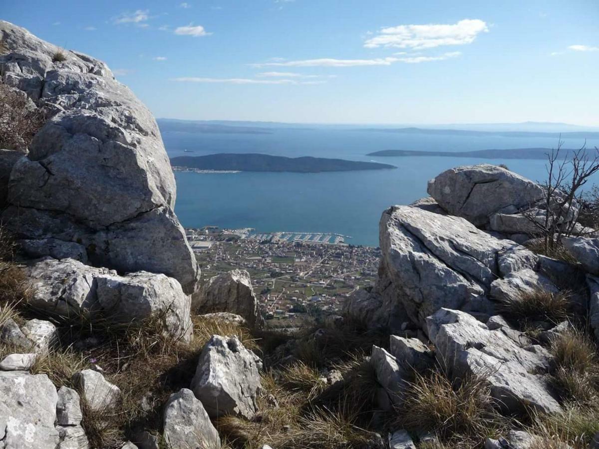 Modern Apartment Near Split & Trogir Kaštela Εξωτερικό φωτογραφία